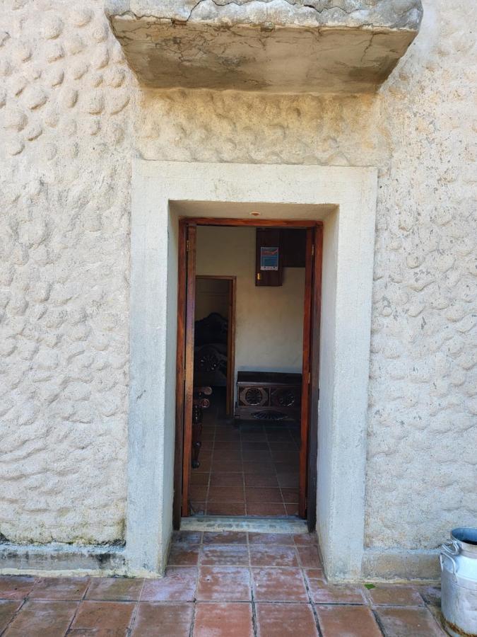 Hostal Casa De Las Gargolas Amapala Exterior photo